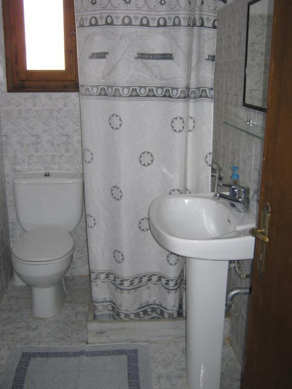 Odyssey Hotel Apartments Karpathos Town  Exterior photo