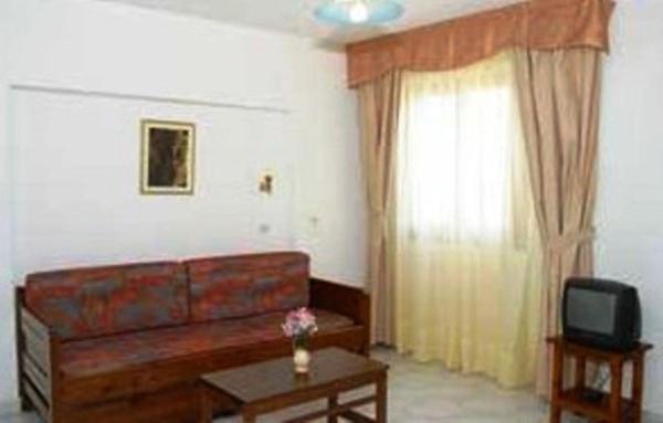 Odyssey Hotel Apartments Karpathos Town  Room photo