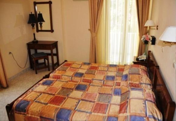 Odyssey Hotel Apartments Karpathos Town  Room photo