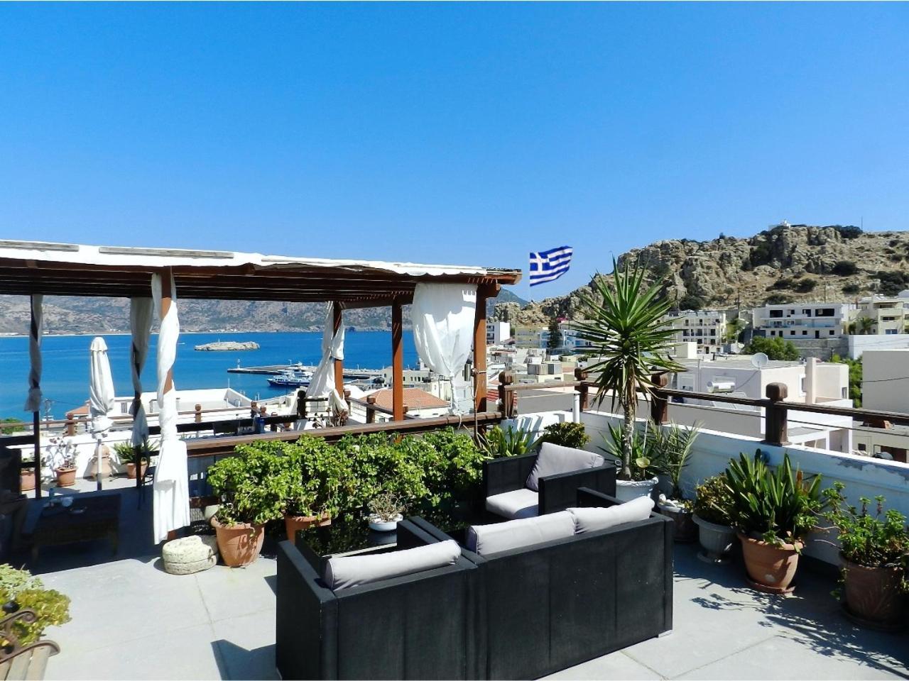 Odyssey Hotel Apartments Karpathos Town  Exterior photo