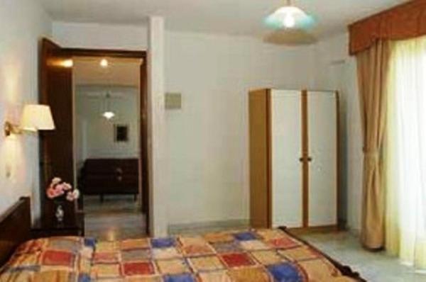 Odyssey Hotel Apartments Karpathos Town  Exterior photo
